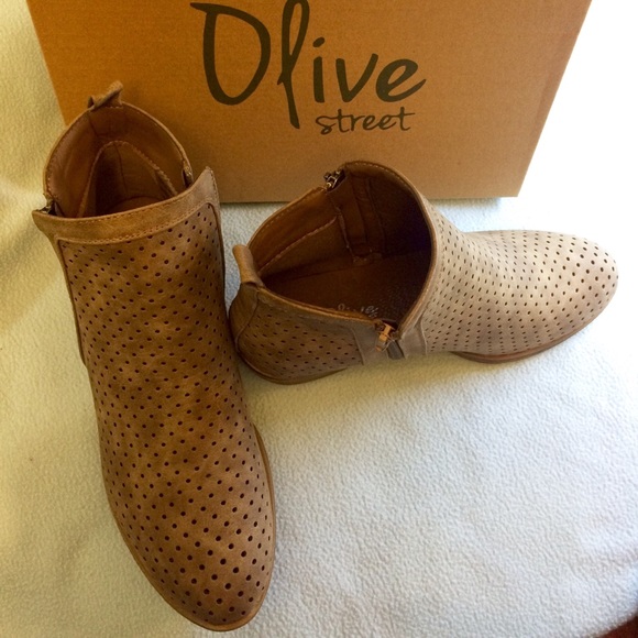OLIVE STREET SHOES - Picture 3 of 8